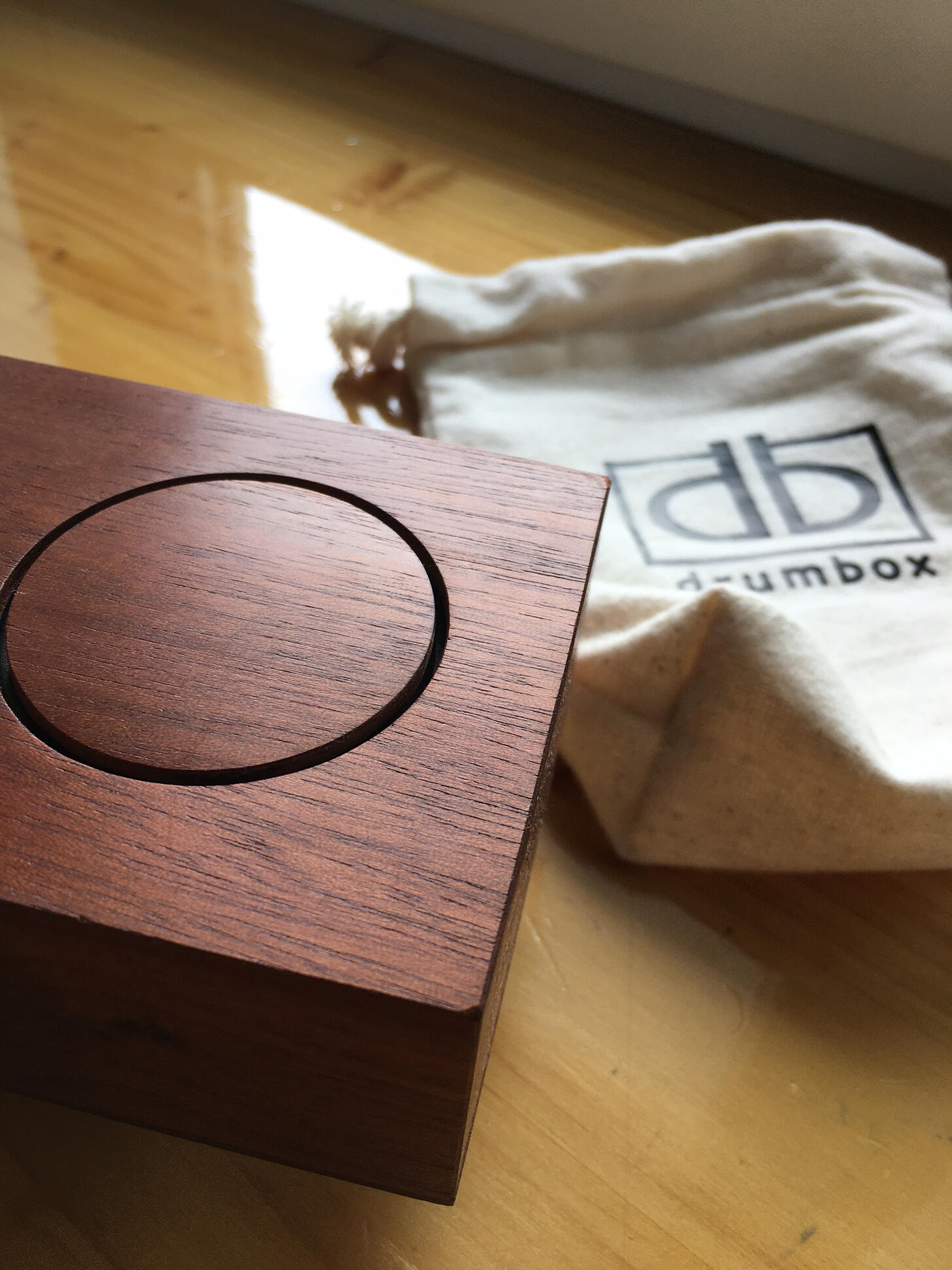 Drumbox logo Drumbox logo